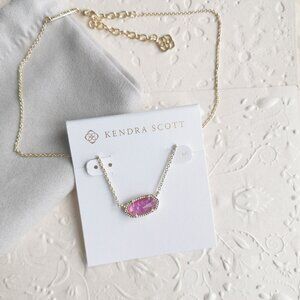 Kendra Scott Elisa Gold Fuchsia Kyocera Opal Necklace NEW Perfect condition